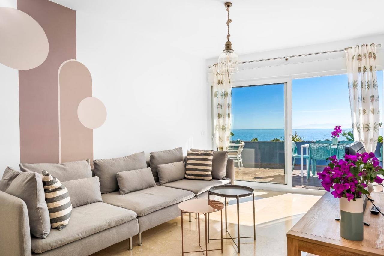 La Nea Beach Apartment Radazul Bagian luar foto