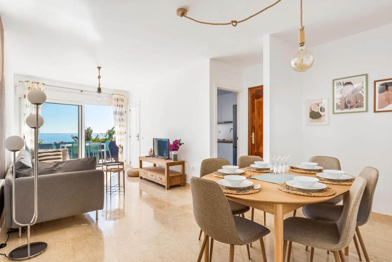 La Nea Beach Apartment Radazul Bagian luar foto